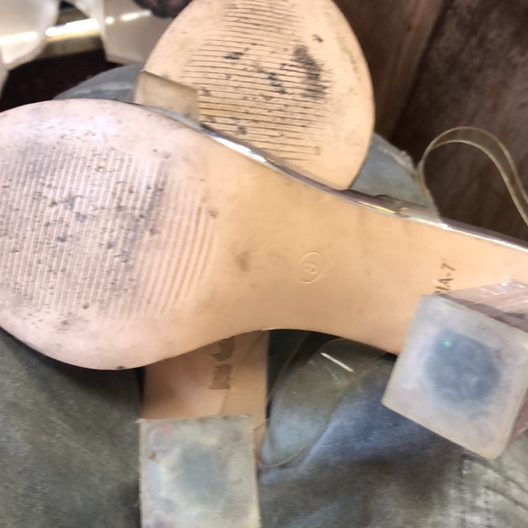 Cape Robbin heels - Picture 4 of 4